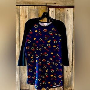Women's tee Lularoe